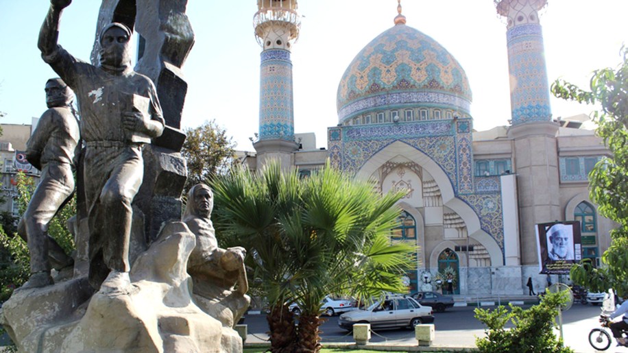 Felestin Square, Tehran